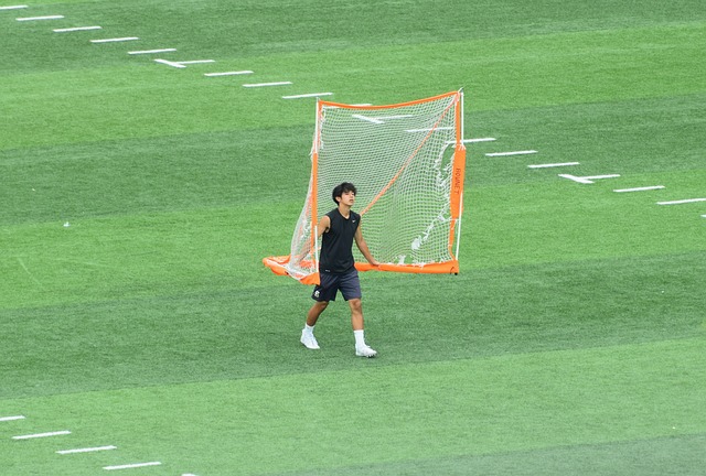官方：FC东京攻击手俵积田晃太大腿肌肉受伤，本赛季报销